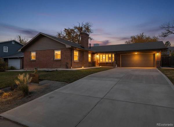 2334 S Leyden ST, Denver, CO 80222