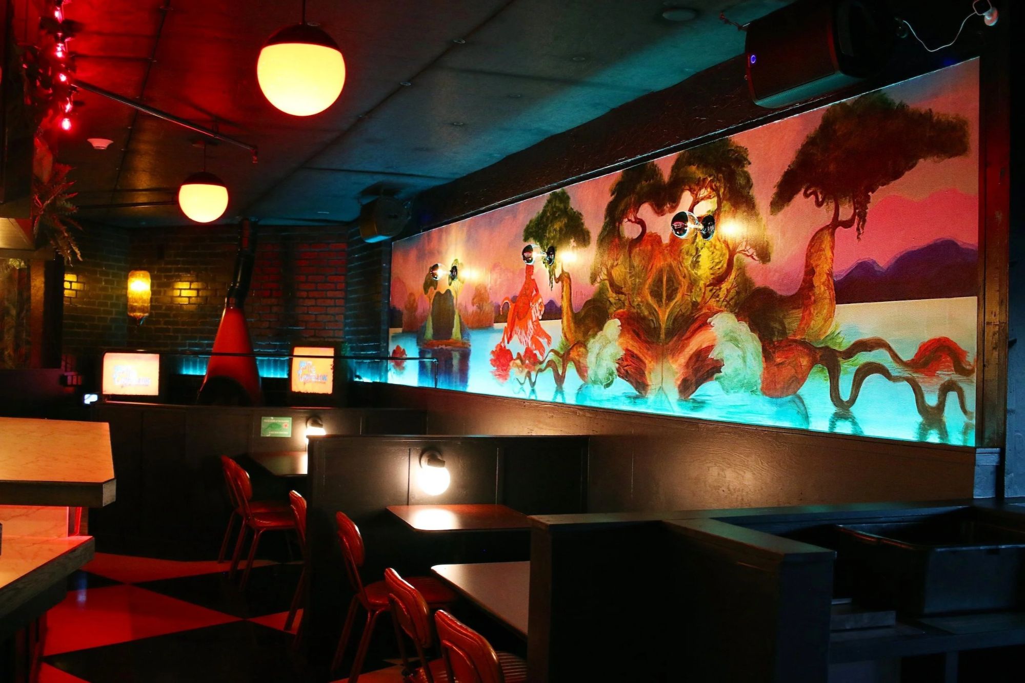 DJ Motty performing at a 90s throwback party in Spokane, things to do Spokane WA by Haydn Halsted