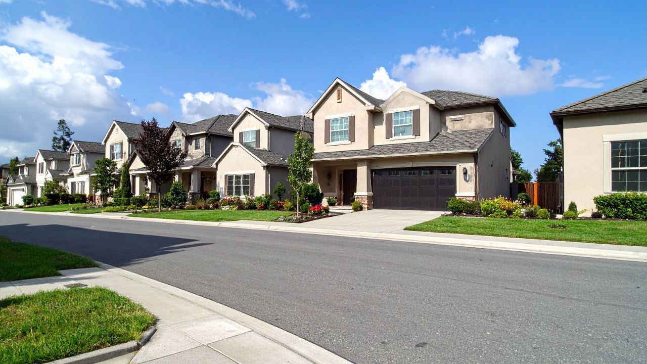 Spokane housing market shift between buyers and sellers by Haydn Halsted Halsted Hometeam