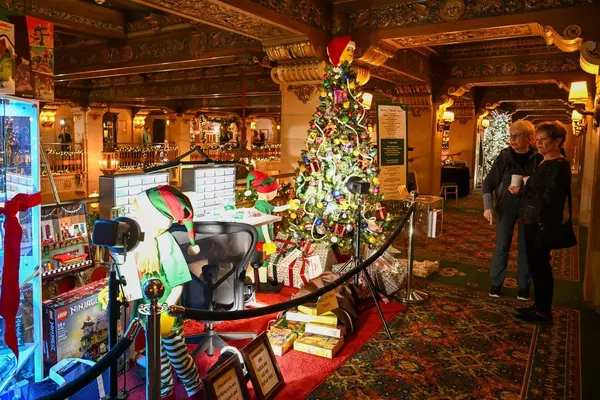 Christmas Tree Elegance at River Park Square December 8 to December 14