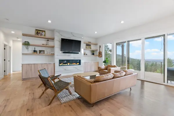 Inside-Spokane-Gigard-12