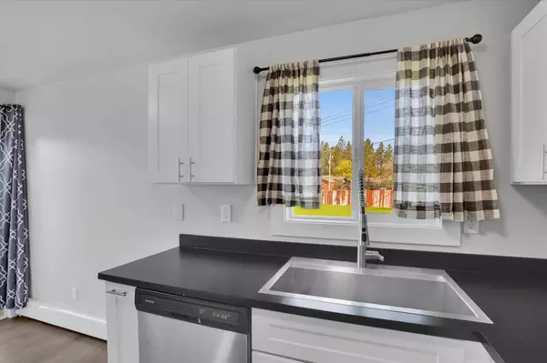 3206 S Glenn Ct, Spokane Valley, WA 99206