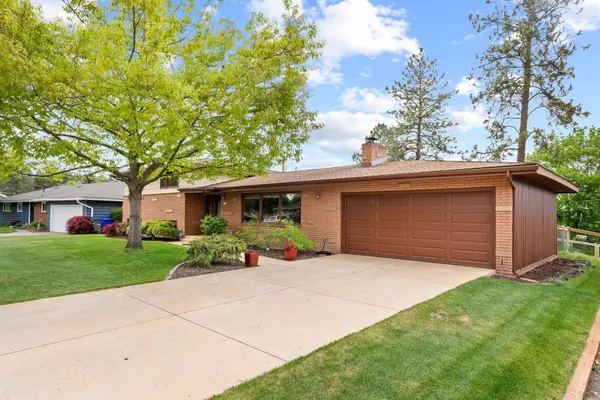 306 W Rainier WAY, Spokane, WA 99208