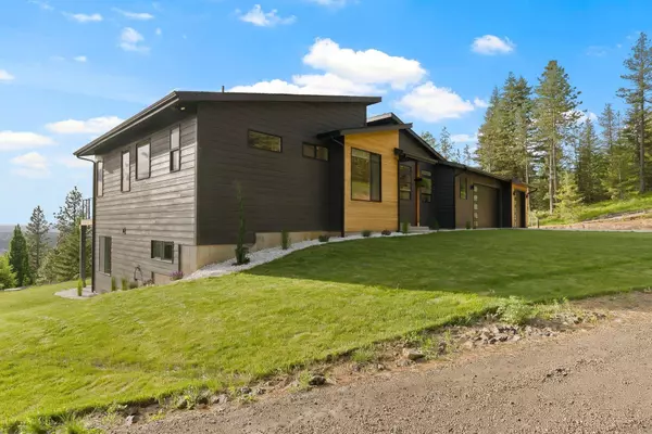 5101 S Girard Ln, Spokane, WA 99223