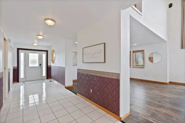 609 E Wild Rose Rd, Colbert, WA 99005