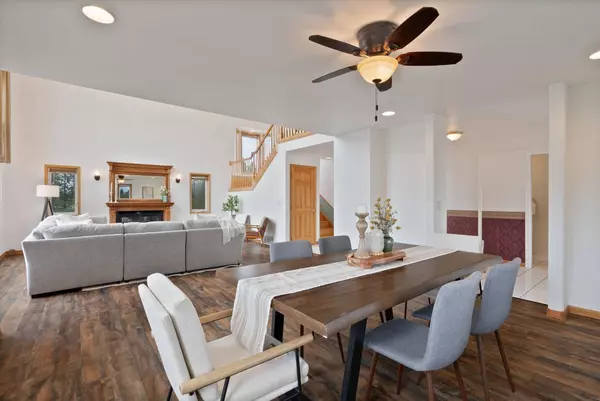 609 E Wild Rose Rd, Colbert, WA 99005