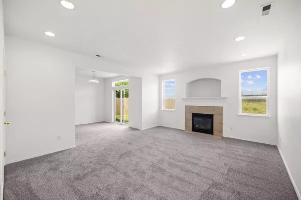 529 S Solar St, Airway Heights, WA 99001