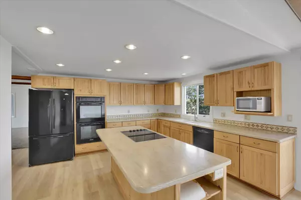 614 W Broadway Ave, Ritzville, WA 99169