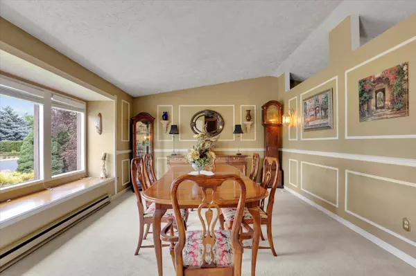 806 E Calkins Dr, Spokane, WA 99208