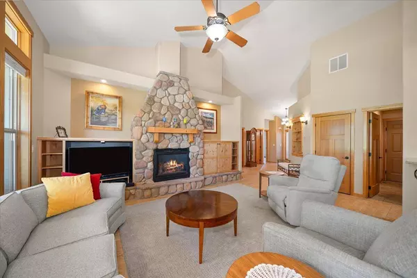 1109 N Country Club Dr #2, Deer Park, WA 99006