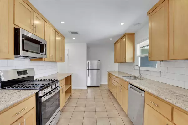 2217 N Dakota St, Spokane, WA 99207