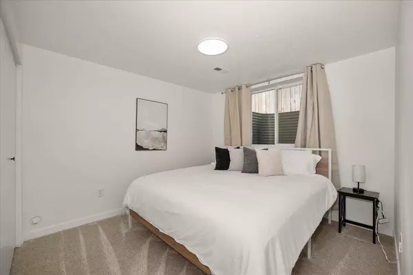 3108 N Pine Ct, Spokane, WA 99205