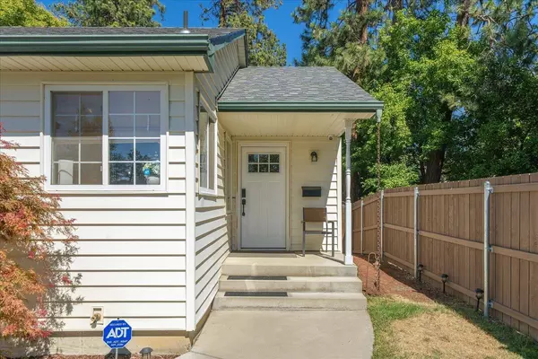 3108 N Pine Ct, Spokane, WA 99205