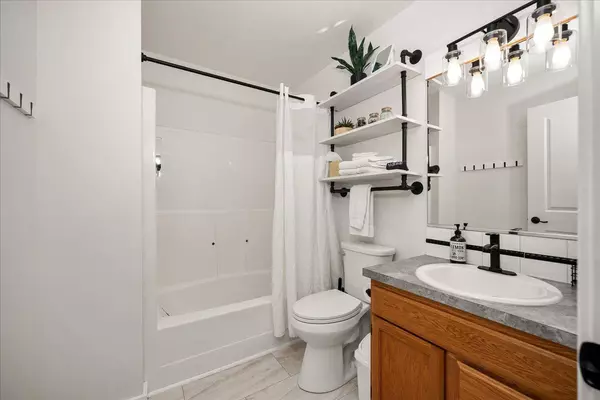 3108 N Pine Ct, Spokane, WA 99205