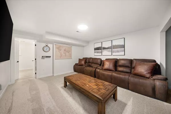 3108 N Pine Ct, Spokane, WA 99205