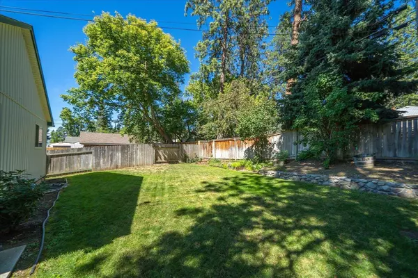 3108 N Pine Ct, Spokane, WA 99205