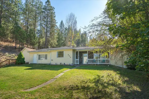 534 E Regina Ave, Spokane, WA 99218