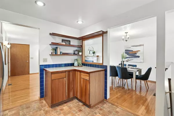 3308 W Kiernan Ave, Spokane, WA 99205