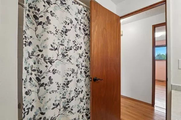 3308 W Kiernan Ave, Spokane, WA 99205