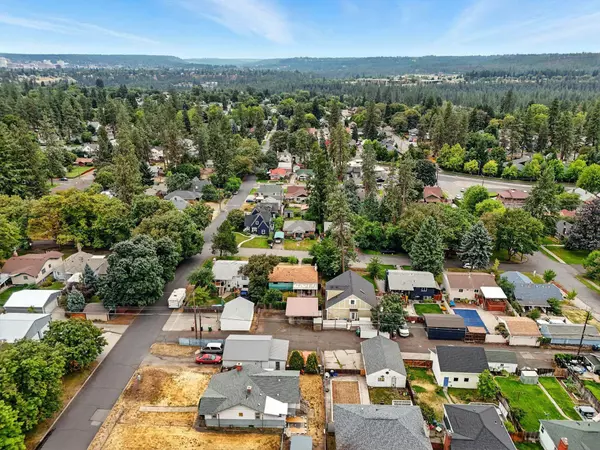 3308 W Kiernan Ave, Spokane, WA 99205