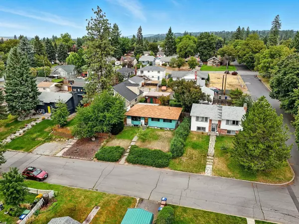 3308 W Kiernan Ave, Spokane, WA 99205