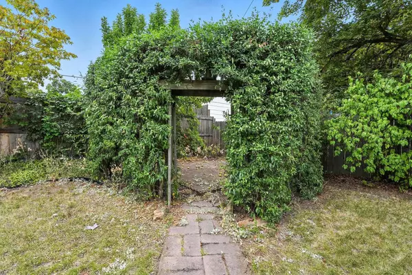 3308 W Kiernan Ave, Spokane, WA 99205