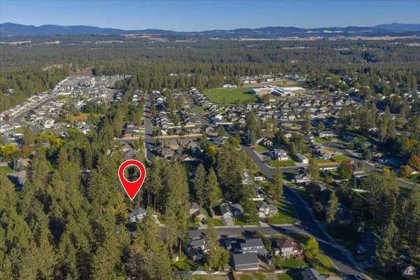 16920 N Woodcrest Ct, Colbert, WA 99005