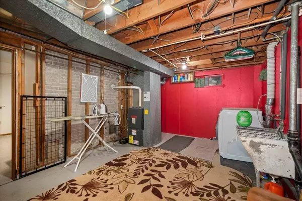 519 S Fox Rd, Spokane Valley, WA 99206