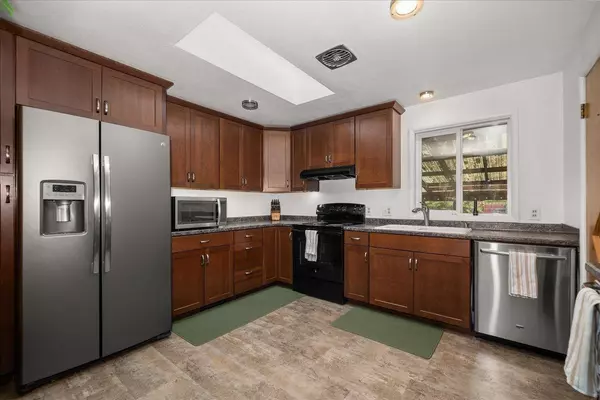 519 S Fox Rd, Spokane Valley, WA 99206