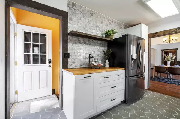 1032 E 11th Ave, Spokane, WA 99202