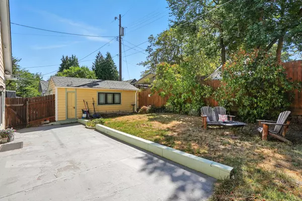 1032 E 11th Ave, Spokane, WA 99202