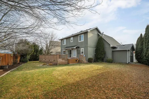 2305 E 52nd Ln, Spokane, WA 99223