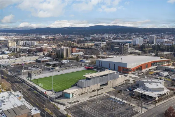 1327 N Howard St, Spokane, WA 99201