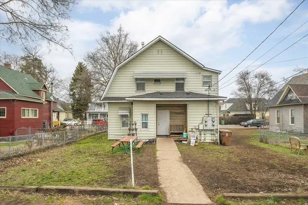 613 W Knox Ave, Spokane, WA 99205