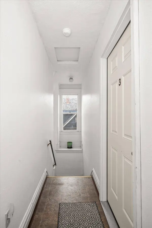 613 W Knox Ave, Spokane, WA 99205