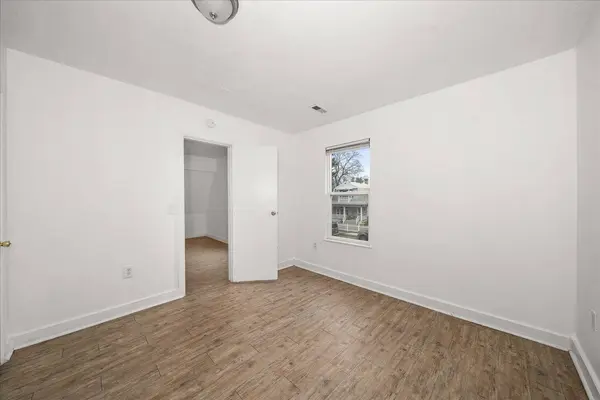 613 W Knox Ave, Spokane, WA 99205