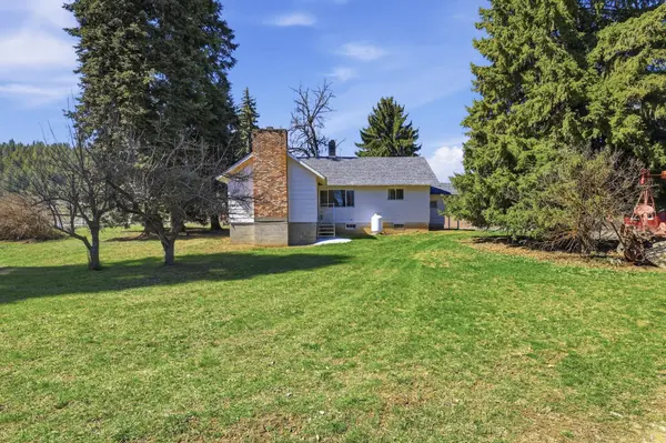 4853 N Sherman Rd, Deer Park, WA 99006