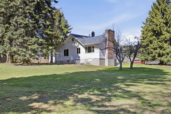 4853 N Sherman Rd, Deer Park, WA 99006