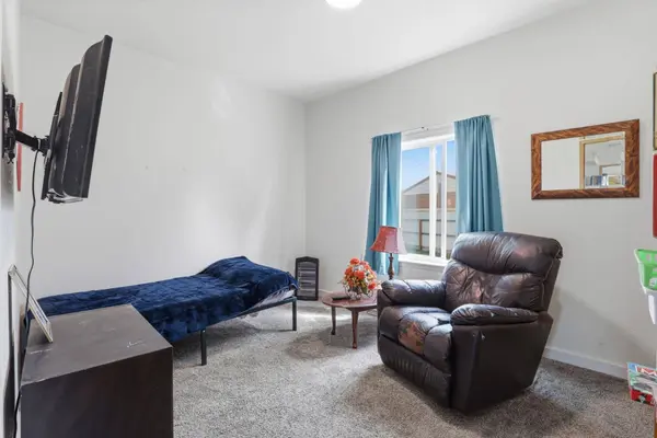 6514 N Regal St, Spokane, WA 99217