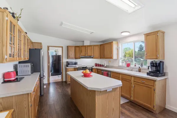 6514 N Regal St, Spokane, WA 99217