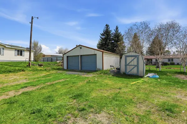 6514 N Regal St, Spokane, WA 99217