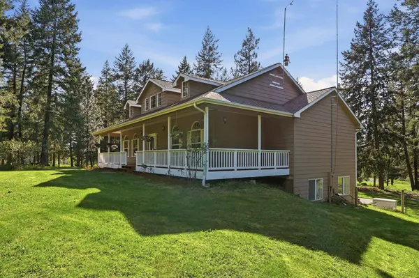 32223 N Whitetail Ln, Chattaroy, WA 99003