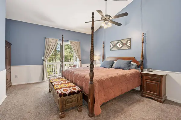 32223 N Whitetail Ln, Chattaroy, WA 99003