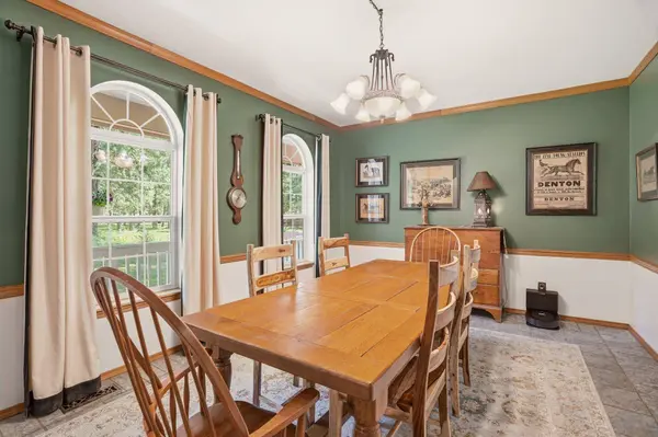 32223 N Whitetail Ln, Chattaroy, WA 99003