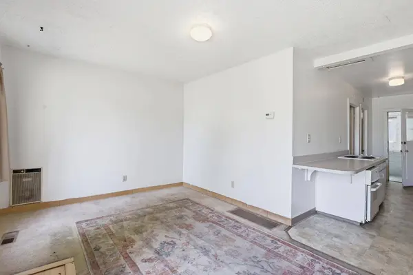 1314 E Montgomery Ave, Spokane, WA 99207