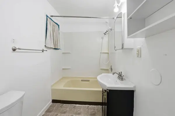 1314 E Montgomery Ave, Spokane, WA 99207