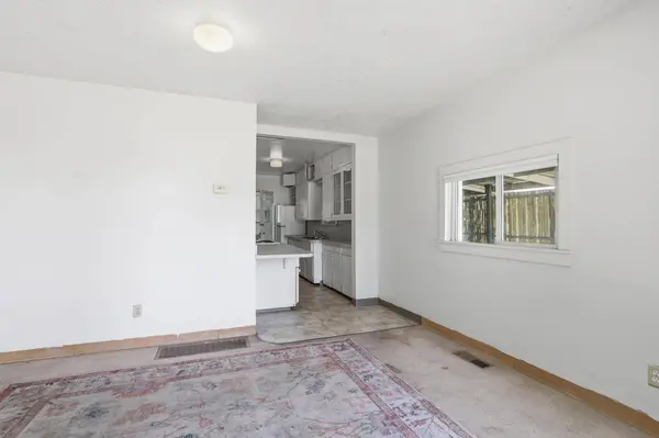 1314 E Montgomery Ave, Spokane, WA 99207