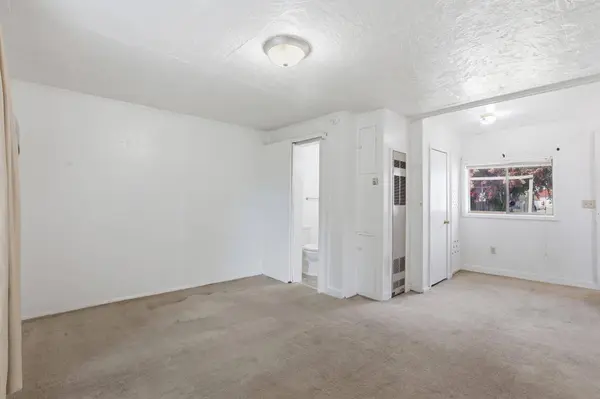 1314 E Montgomery Ave, Spokane, WA 99207