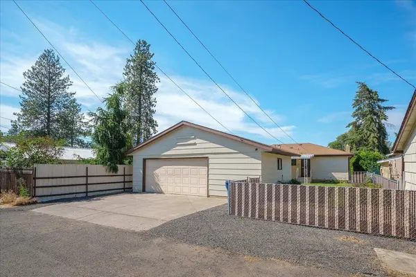 1217 W Central Ave, Spokane, WA 99205