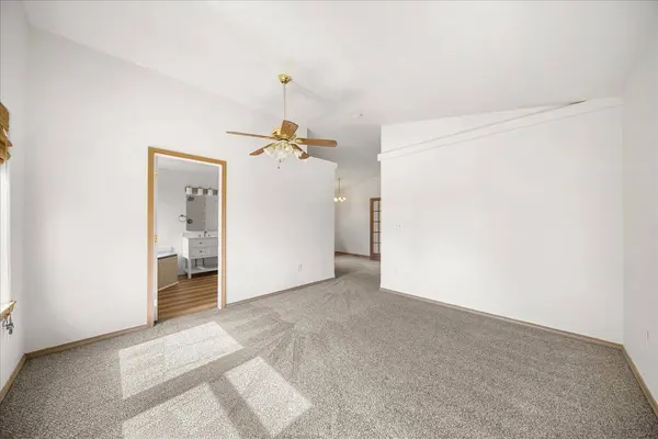 15519 E Tallman Rd, Chattaroy, WA 99003
